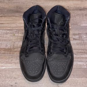 AIR JORDAN 1 MID 'TRIPLE BLACK Sz:13